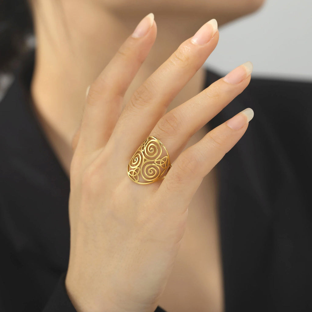 Gold Triskelion Triquetra Ring